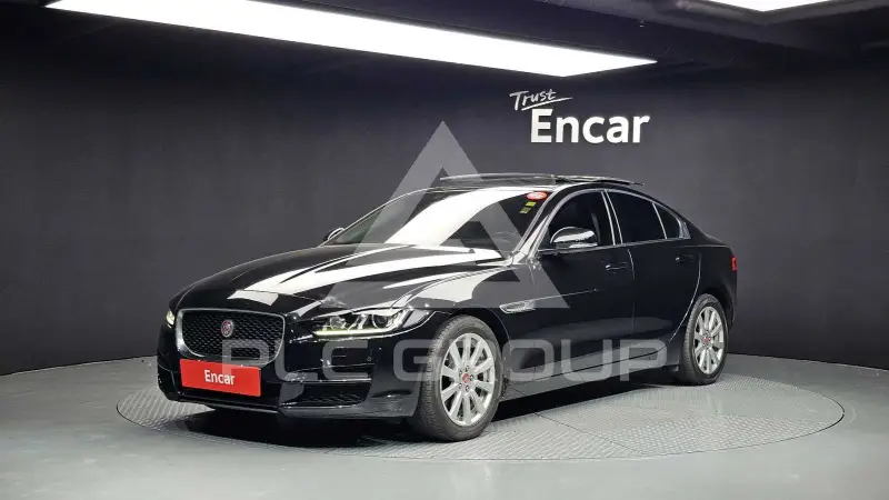 2018 Jaguar XE