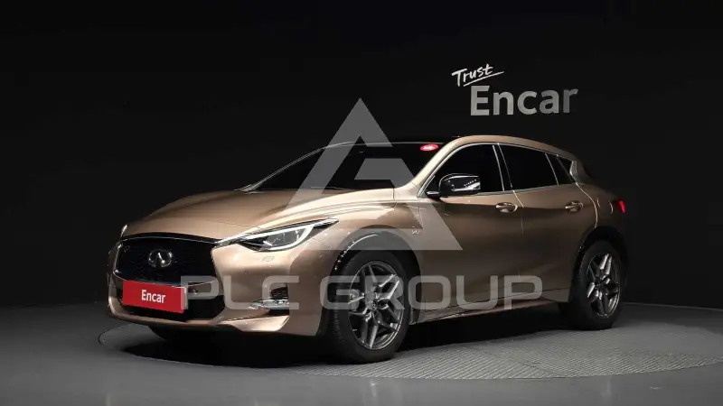 2018 Infinity Q30