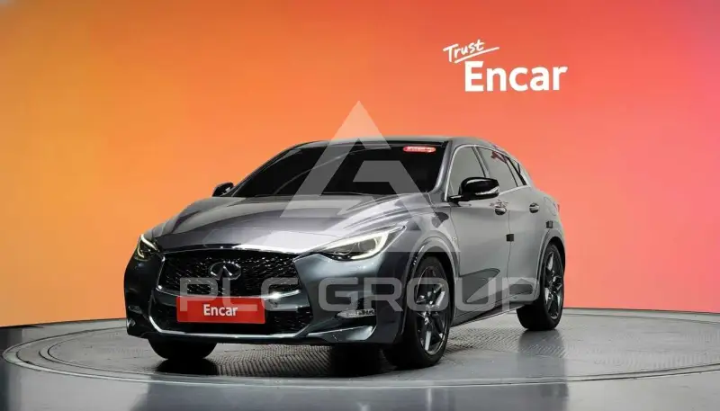 2018 Infinity Q30