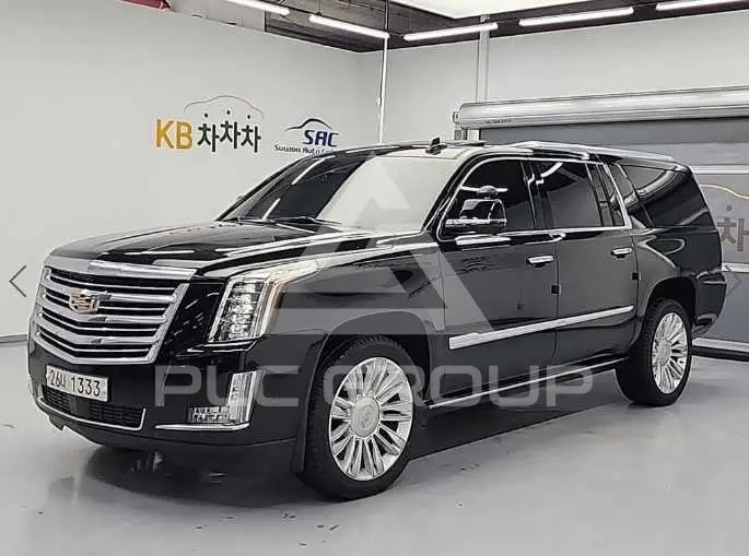 2018 Cadillac ESCALADE