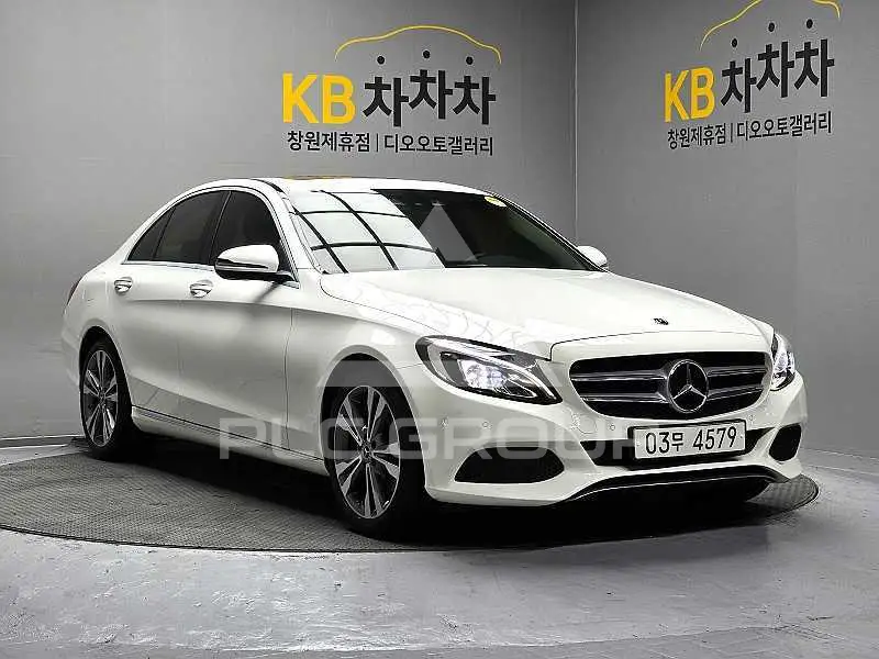 2018 Mercedes Benz C-Class