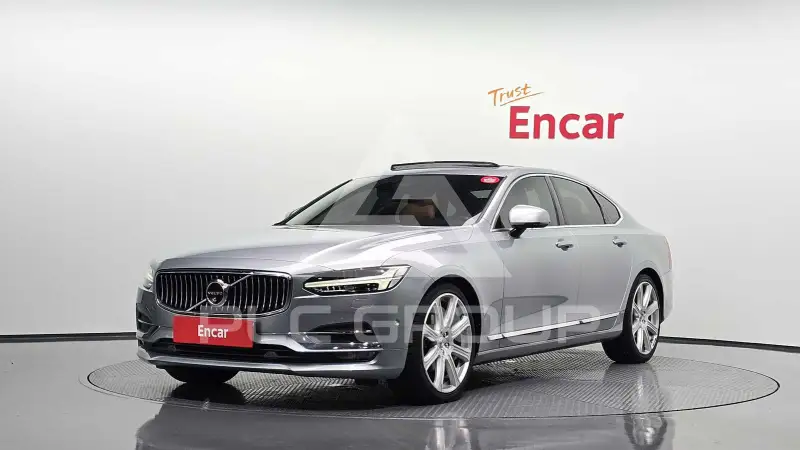 2018 Volvo S90