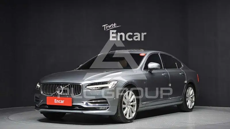 2018 Volvo S90