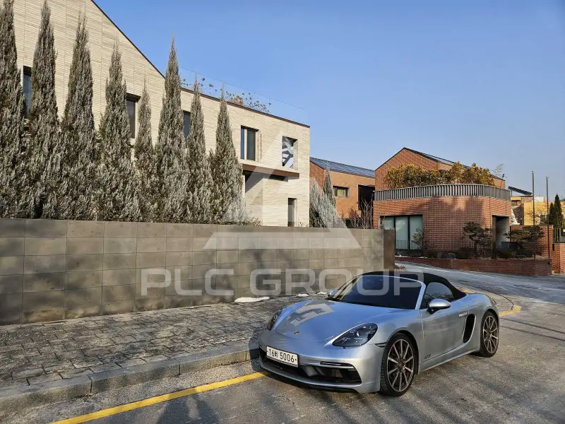 2018 Porsche 718