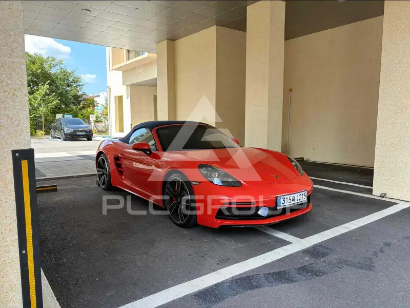 2018 Porsche 718