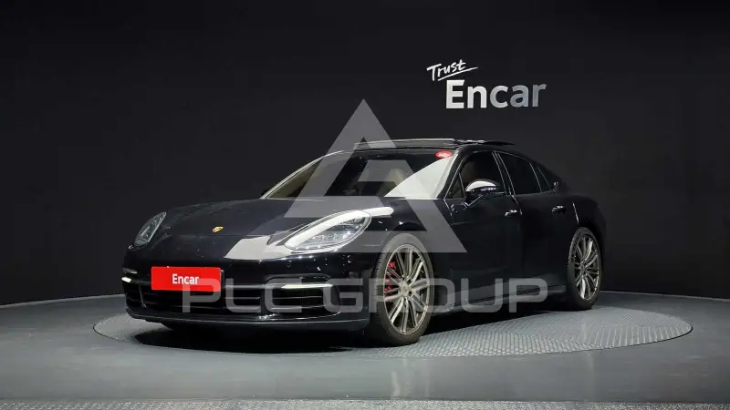 2018 Porsche Panamera