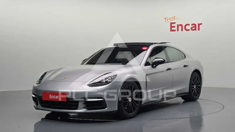 2018 Porsche Panamera