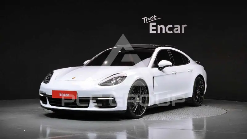 2018 Porsche Panamera