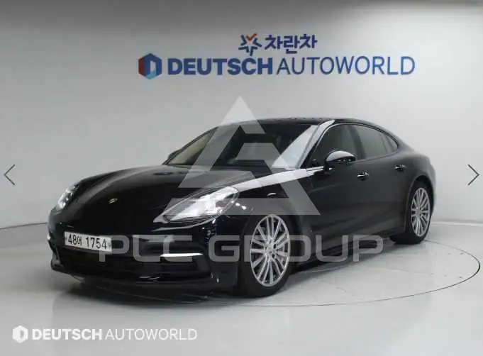2018 Porsche Panamera
