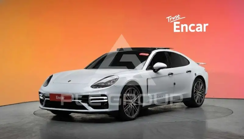 2018 Porsche Panamera