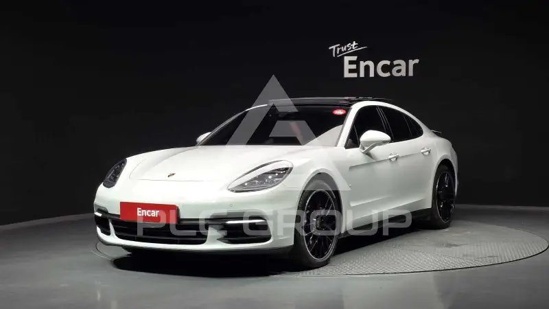 2018 Porsche Panamera