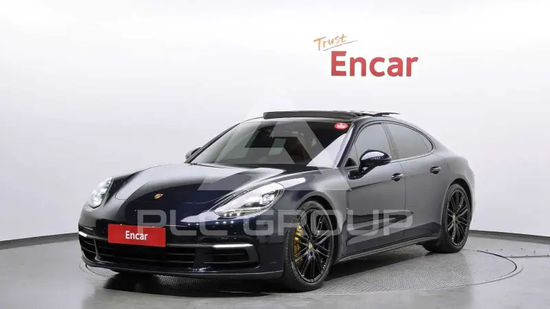 2018 Porsche Panamera