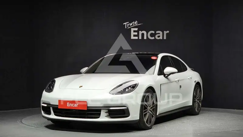 2018 Porsche Panamera