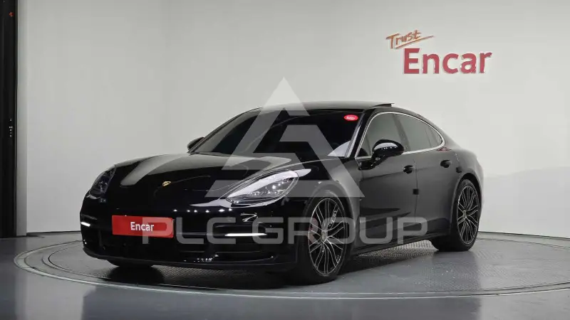 2018 Porsche Panamera
