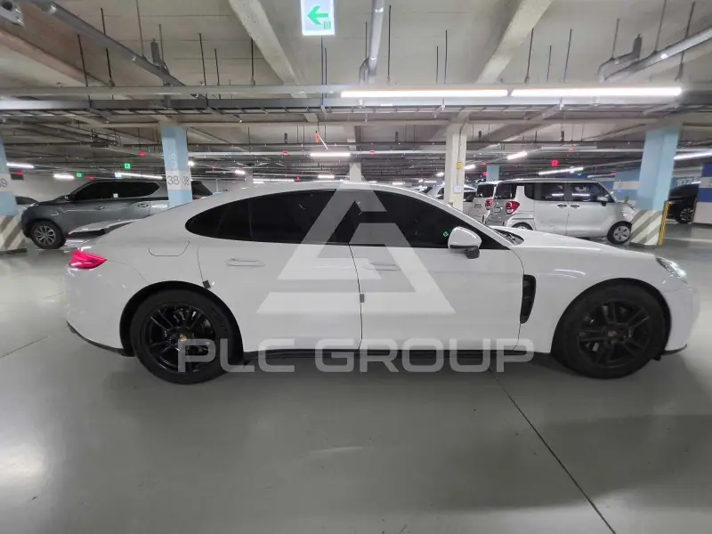 2018 Porsche Panamera