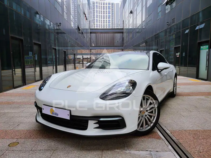 2018 Porsche Panamera