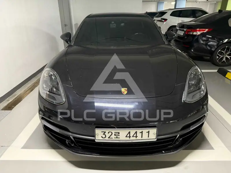 2018 Porsche Panamera
