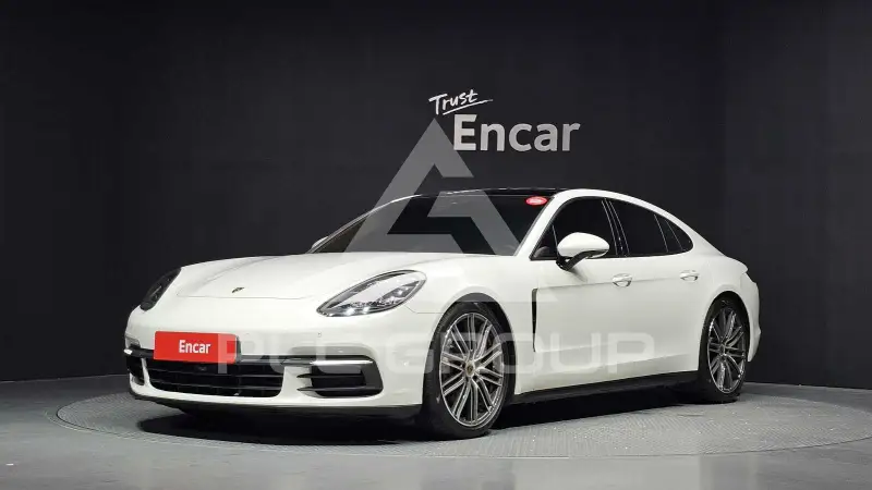 2018 Porsche Panamera