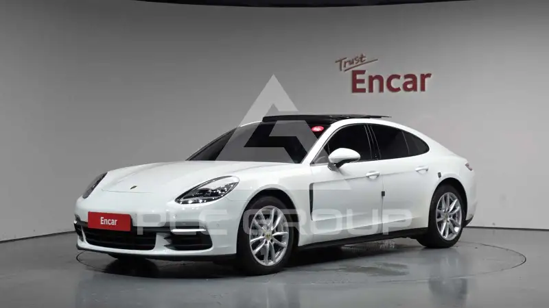 2018 Porsche Panamera
