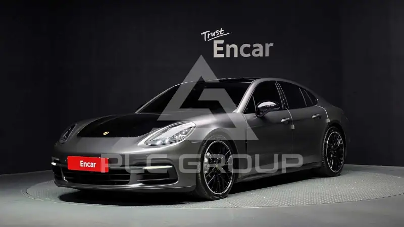 2018 Porsche Panamera