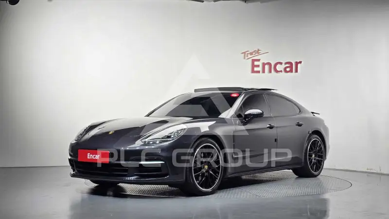 2018 Porsche Panamera