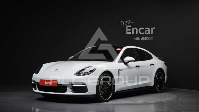 2018 Porsche Panamera
