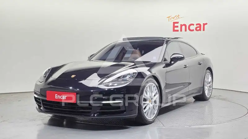 2018 Porsche Panamera