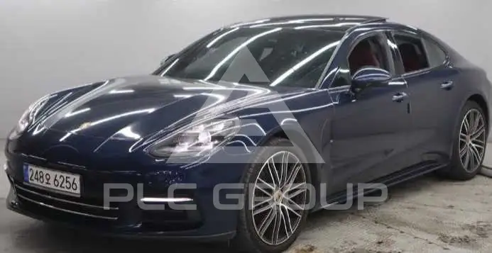 2018 Porsche Panamera