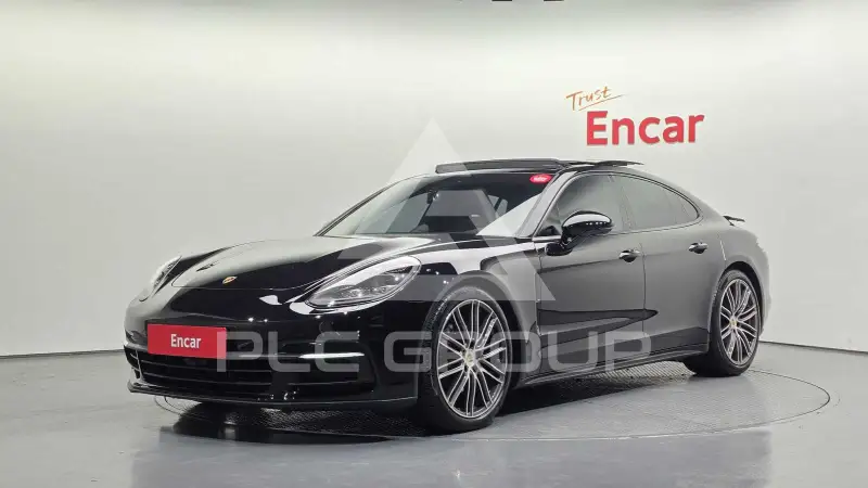2018 Porsche Panamera