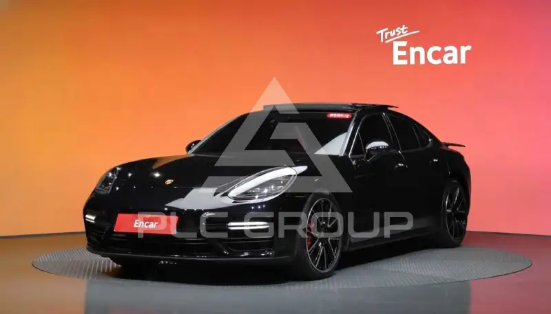 2018 Porsche Panamera