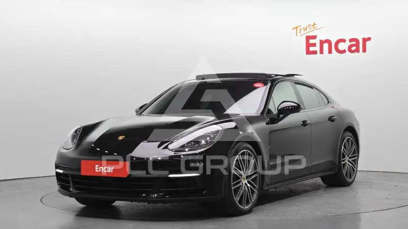 2018 Porsche Panamera