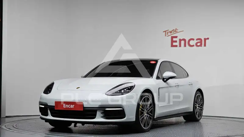 2018 Porsche Panamera
