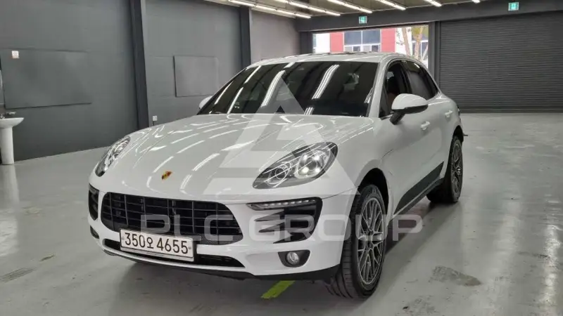 2018 Porsche Macan