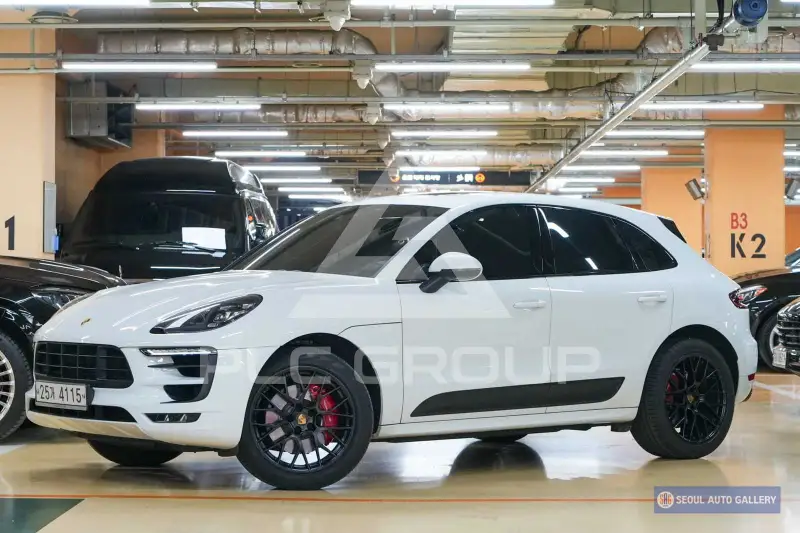 2018 Porsche Macan