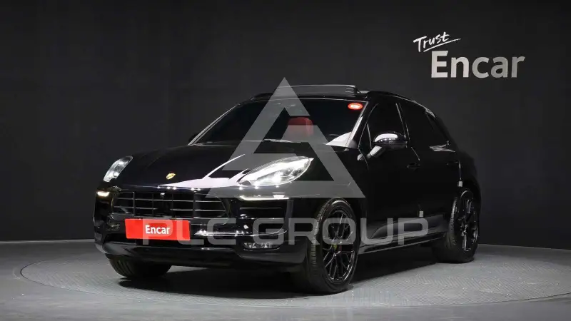 2018 Porsche Macan