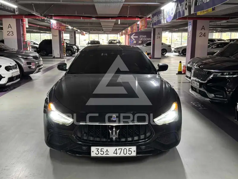 2018 Maserati GHIBLI