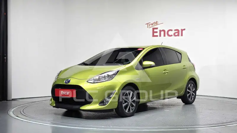 2018 Toyota PRIUS