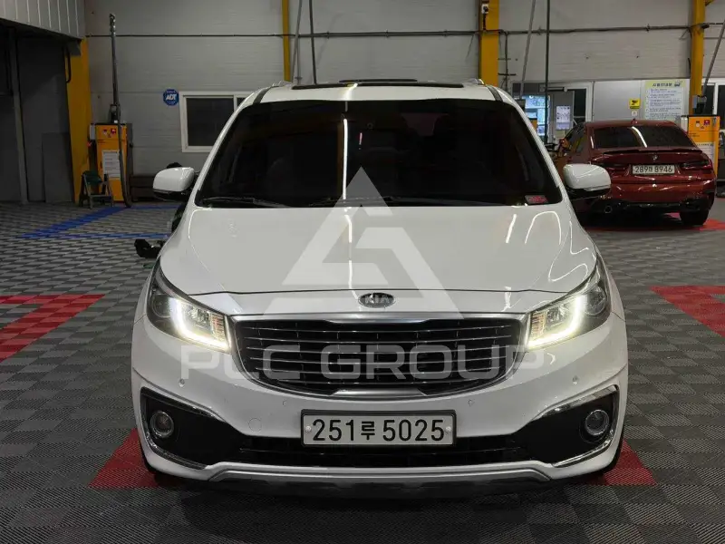 2018 KIA Carnival