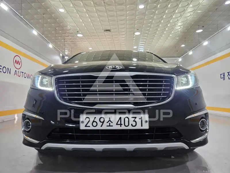 2018 KIA Carnival