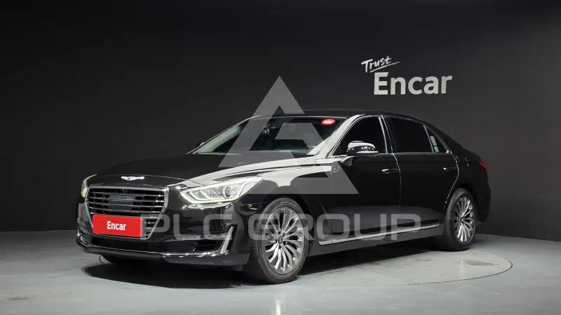 2018 Genesis EQ900