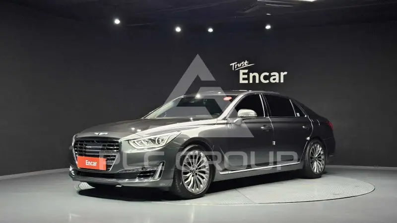 2018 Genesis EQ900
