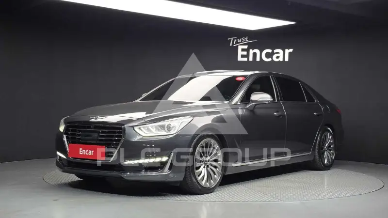 2018 Genesis G90