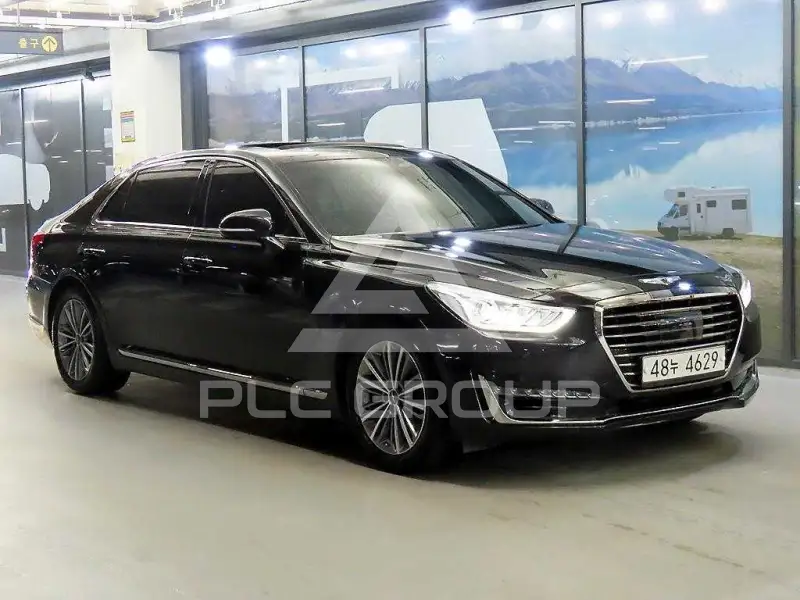 2018 Genesis G90