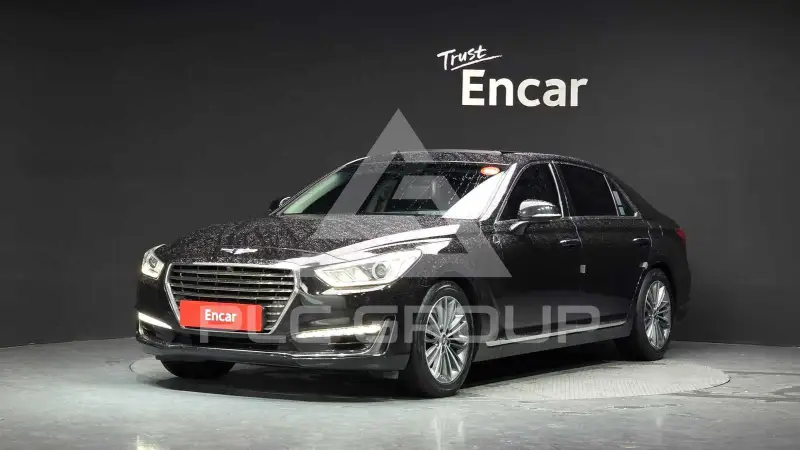 2018 Genesis EQ900
