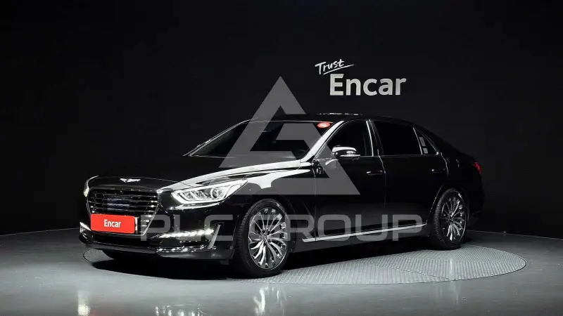 2018 Genesis EQ900