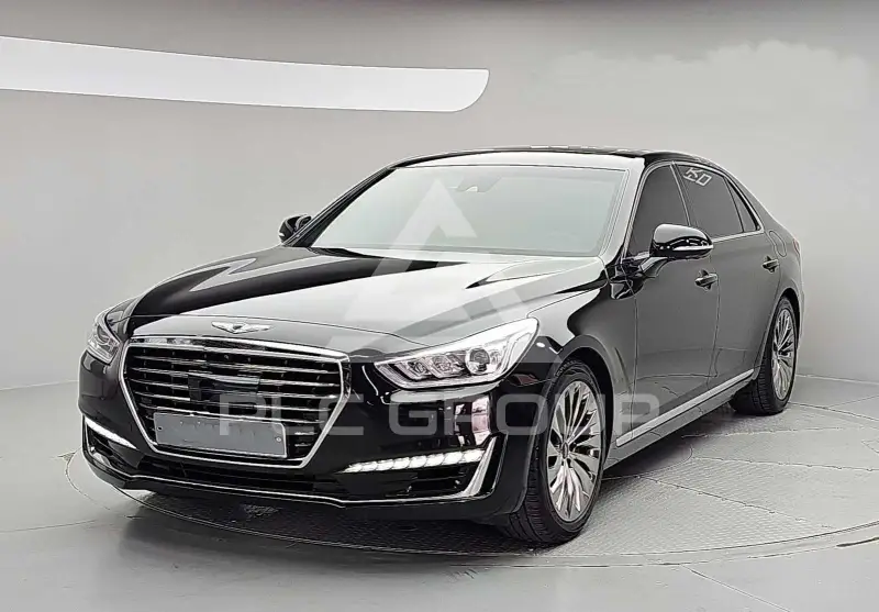 2018 Genesis EQ900