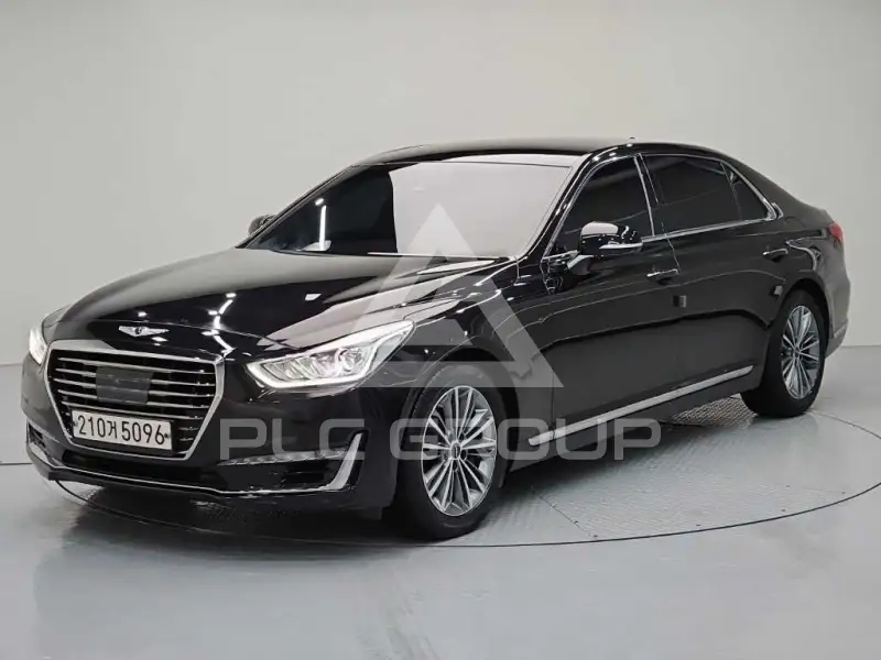 2018 Genesis G90