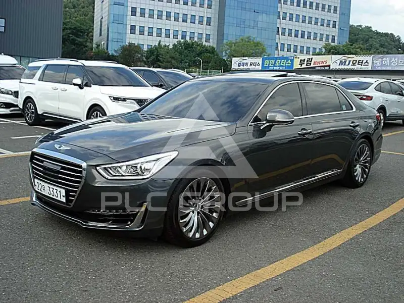 2018 Genesis EQ900