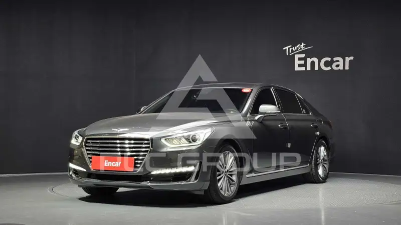2018 Genesis EQ900