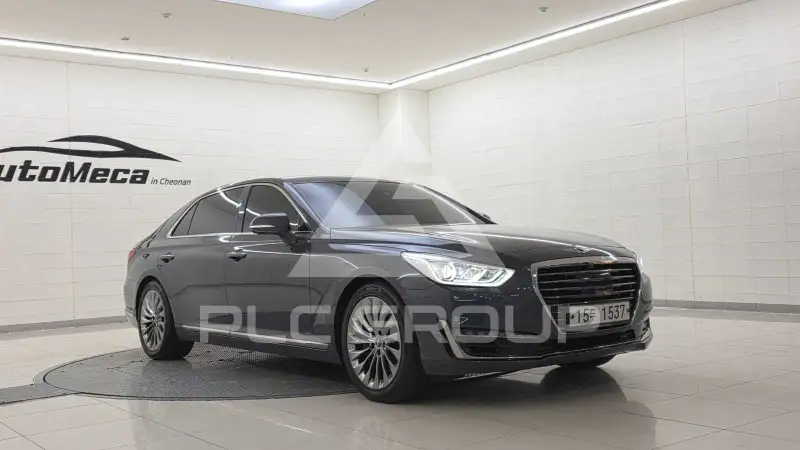 2018 Genesis G90